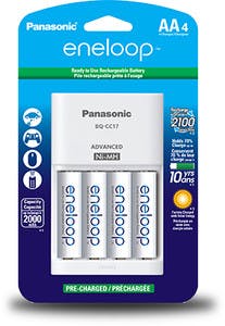 Chargeur Eneloop avec 4 piles AA rechargeables de Panasonic
