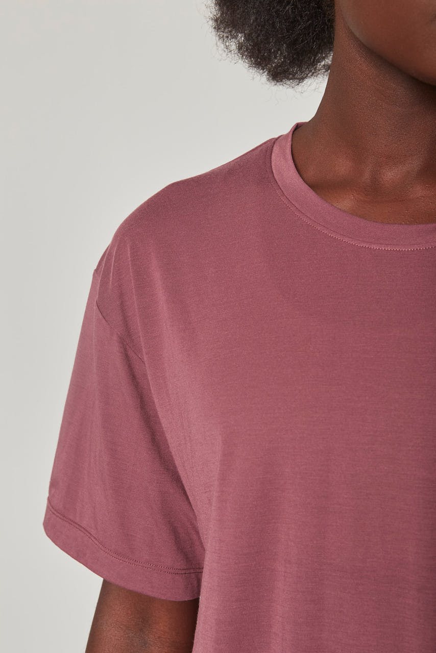 Dynamic Boyfriend Short Sleeve T-shirt Soft Plum