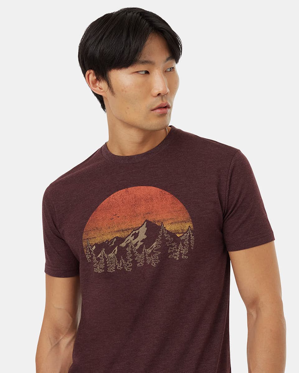 Vintage Sunset T-Shirt. Mulberry Heather/Arbutus