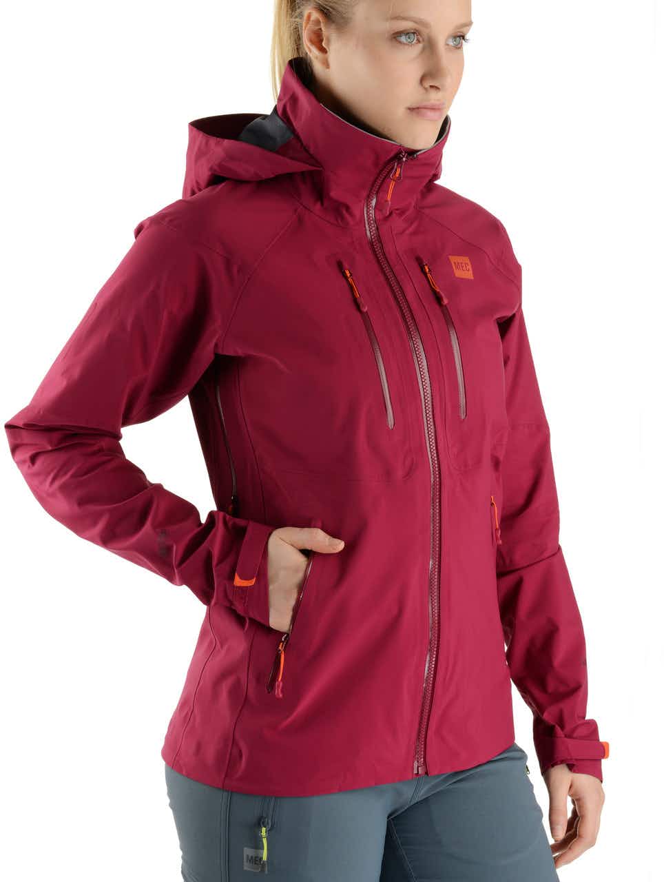 Synergy Jacket Beet Red