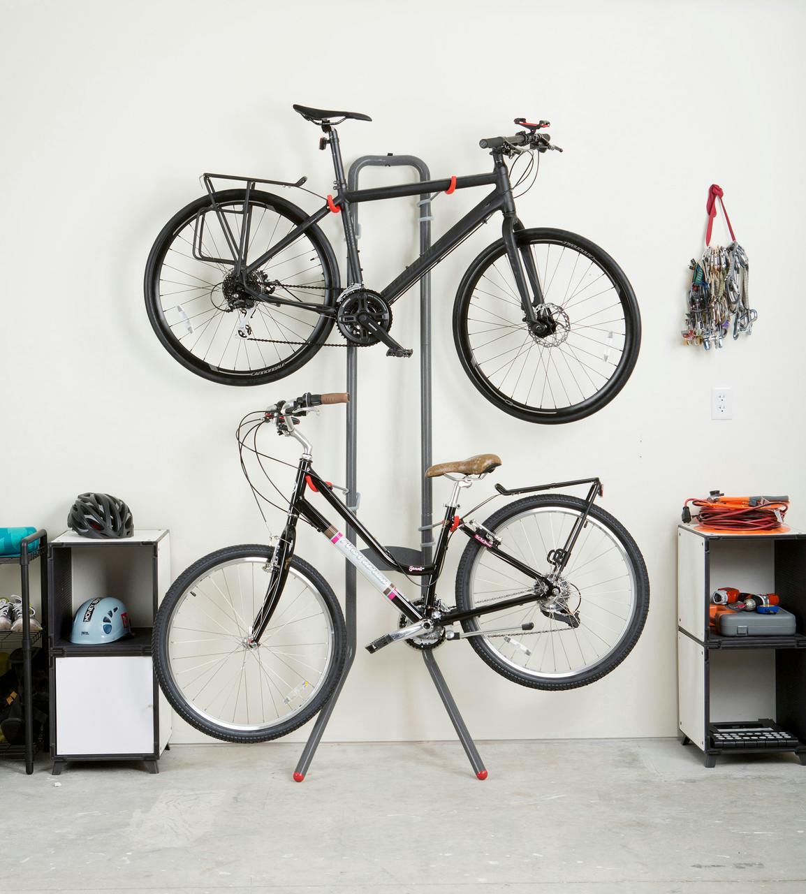 Two Bike Gravity Stand NO_COLOUR