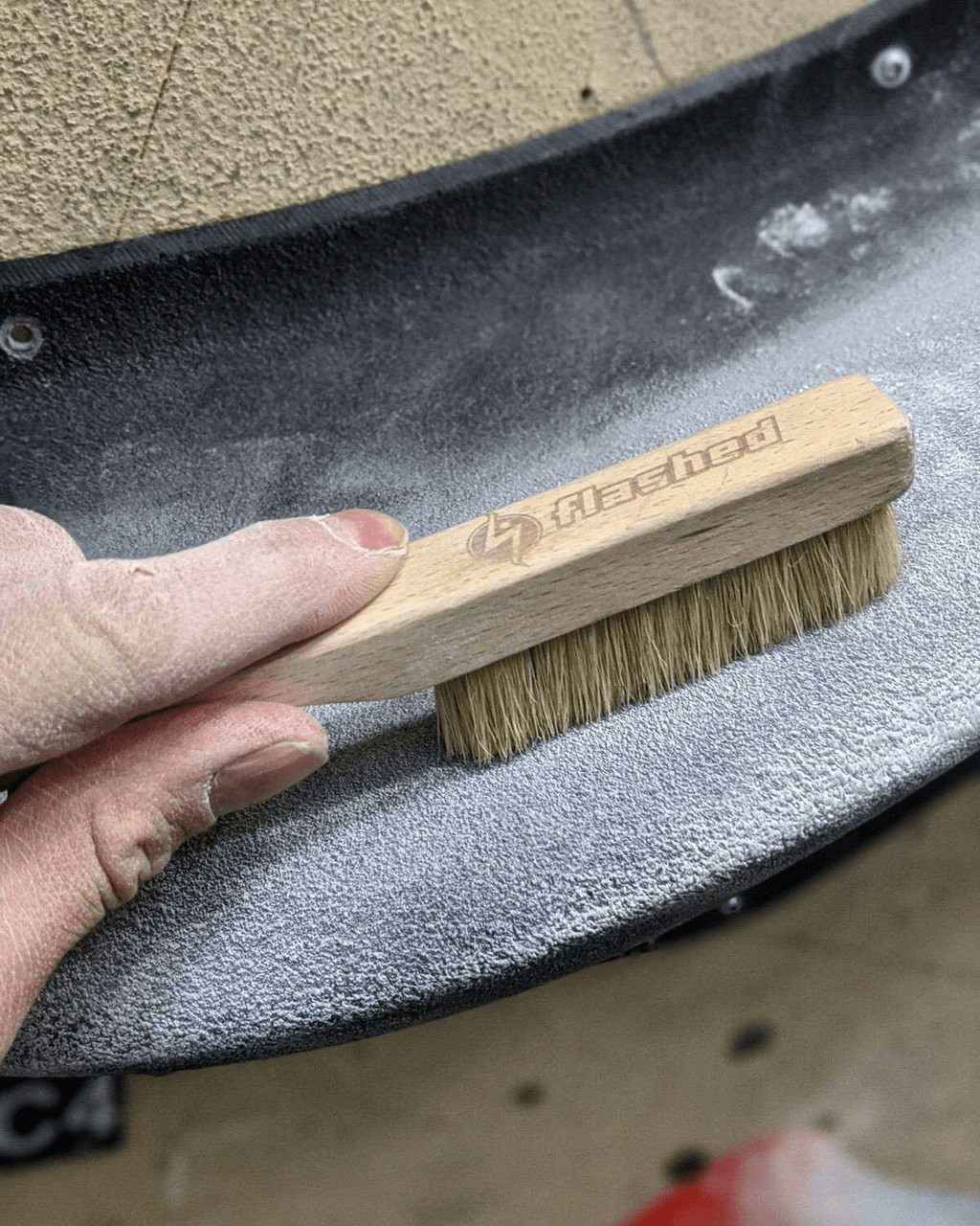 Wooden It Be Nice Brush NO_COLOUR