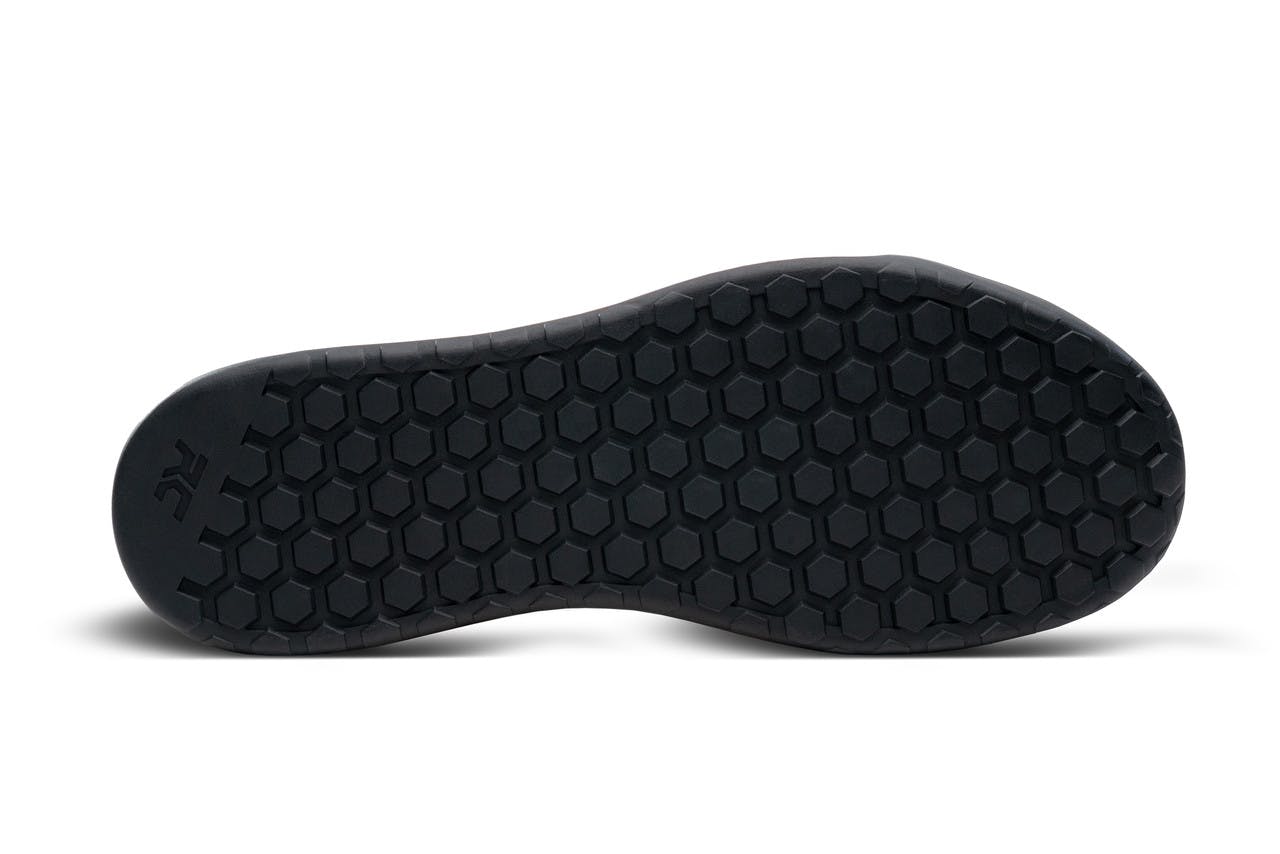 Livewire Cycling Shoes Black