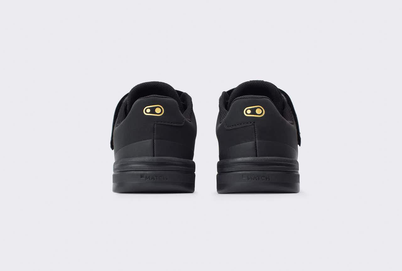 Stamp Boa Cycling Shoes Black/Gold/Black