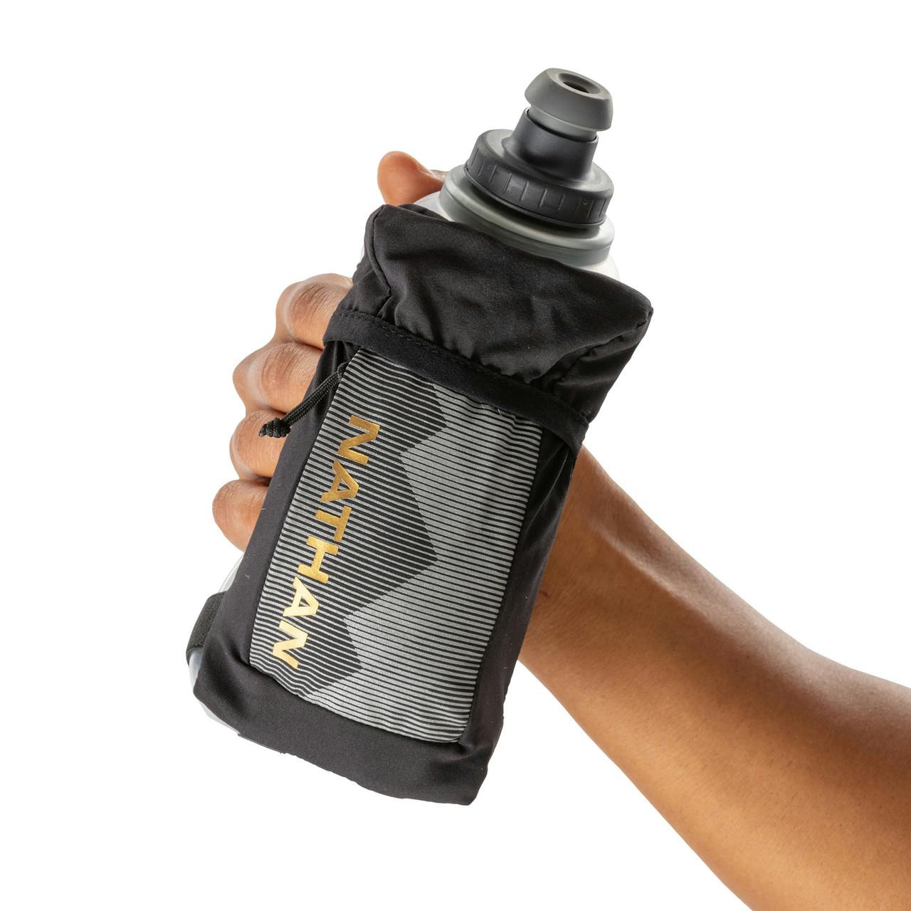 Quick Squeeze Insulated Handheld Bottle 18 oz Black/Gold