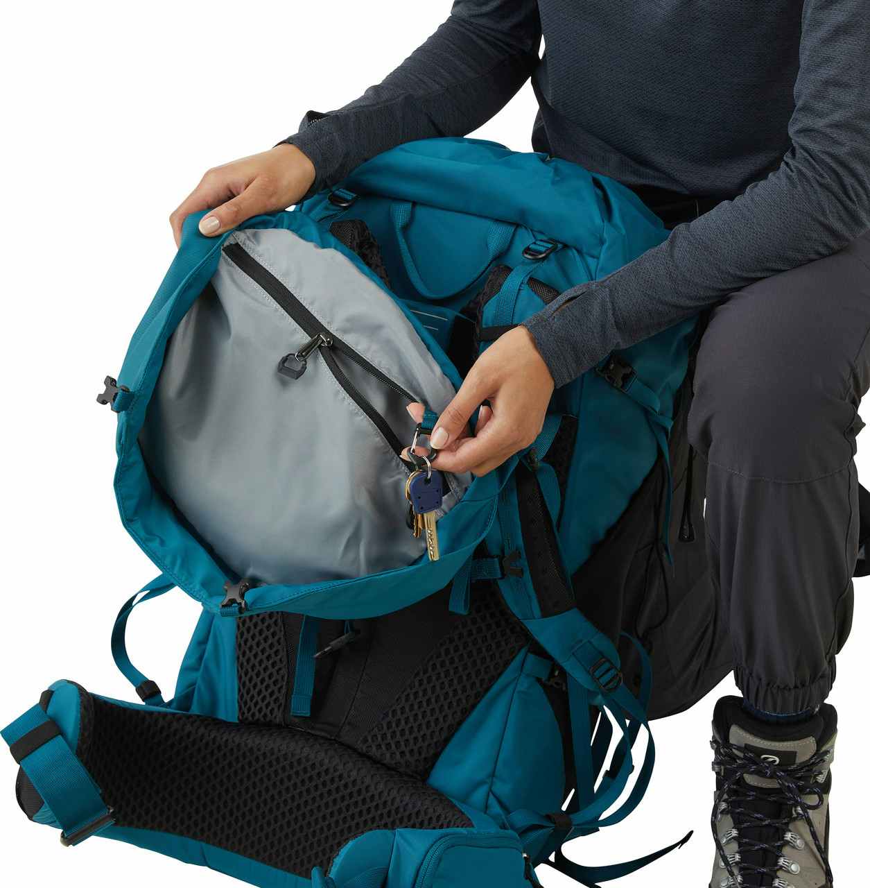 Vista 45L Backpack Blue Suede