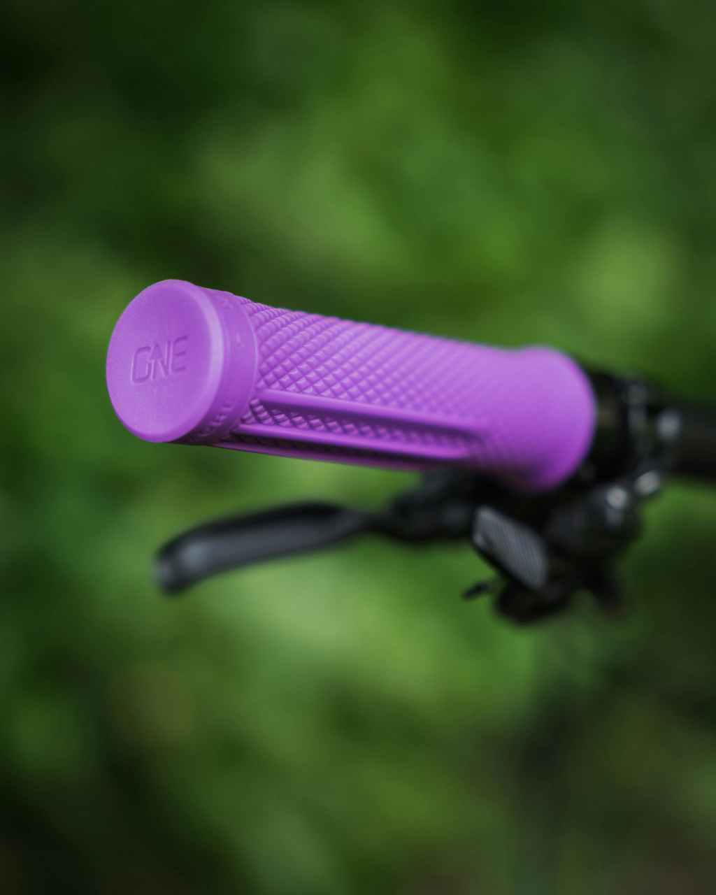Lock-on Grips Purple